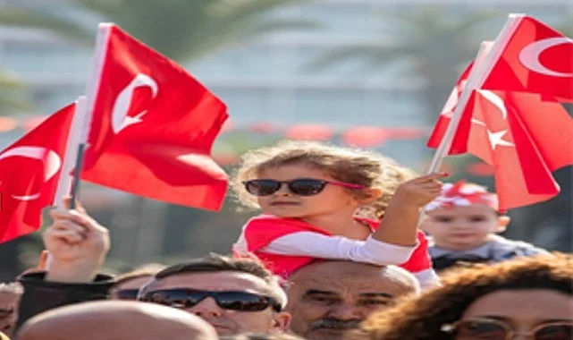 30 Ağustos coşkusu İzmir’in dört yanını saracak
