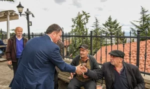 Başkan Erkan Aydın Mahallelerin Nabzını Tutuyor