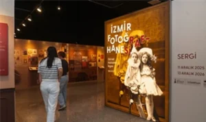 Fotoğrafın 200. yılında İzmir’in görsel hafızası kitapla buluştu
