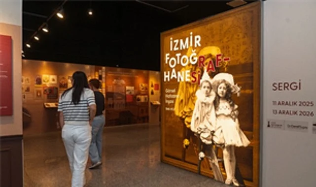Fotoğrafın 200. yılında İzmir’in görsel hafızası kitapla buluştu