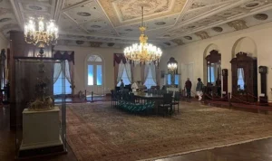 Güz Gezileri’nin ekim ayı programı, Dolmabahçe Sarayı ziyaretiyle başladı