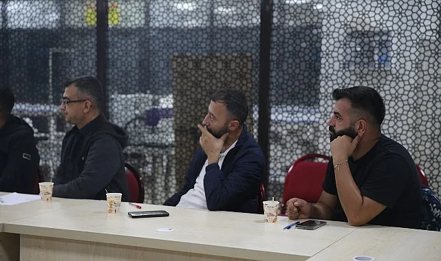 Konak’ta babalara özel destek: BADEP başladı