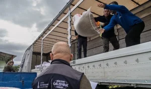 Meraları yanan çiftçiye kış öncesi destek